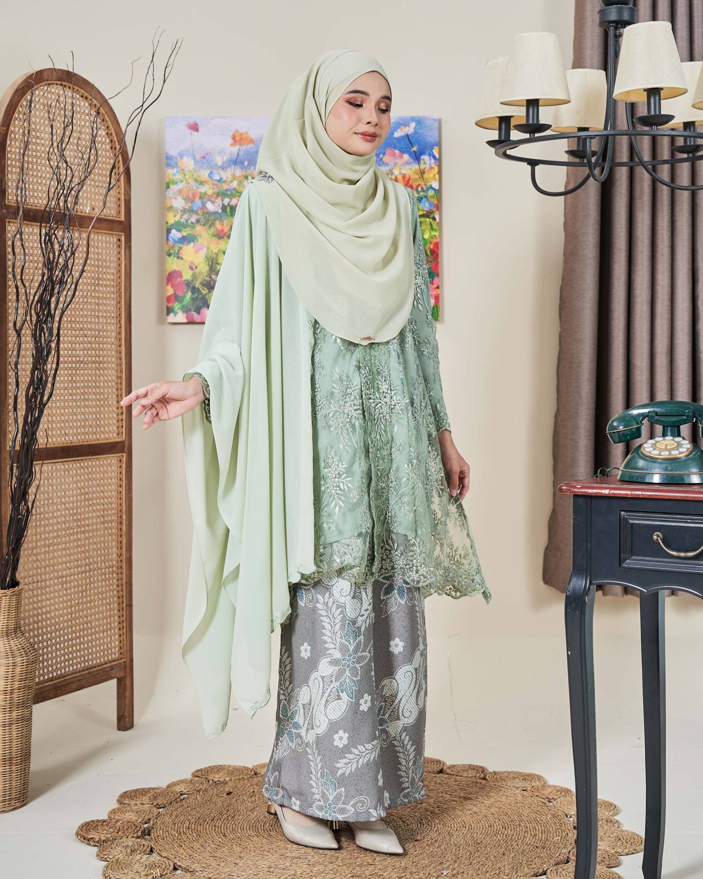 Baju Kebarung Batik Lace Akasia - Sage Green