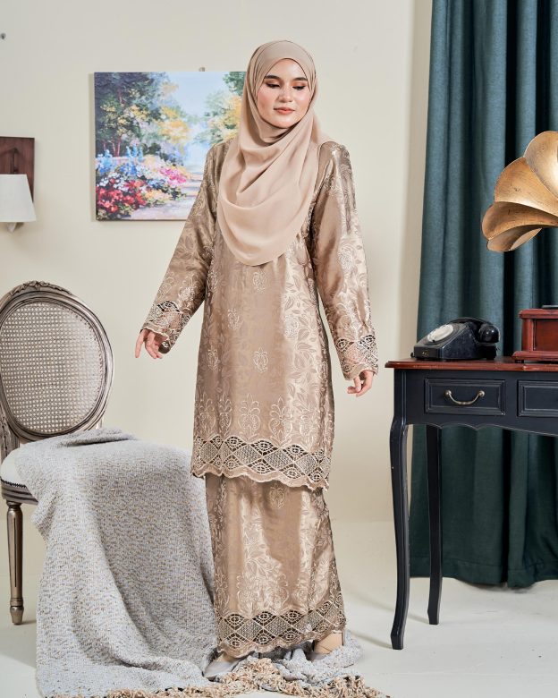 Baju Kurung Sulam Jacquard Akira - Champagne Nude