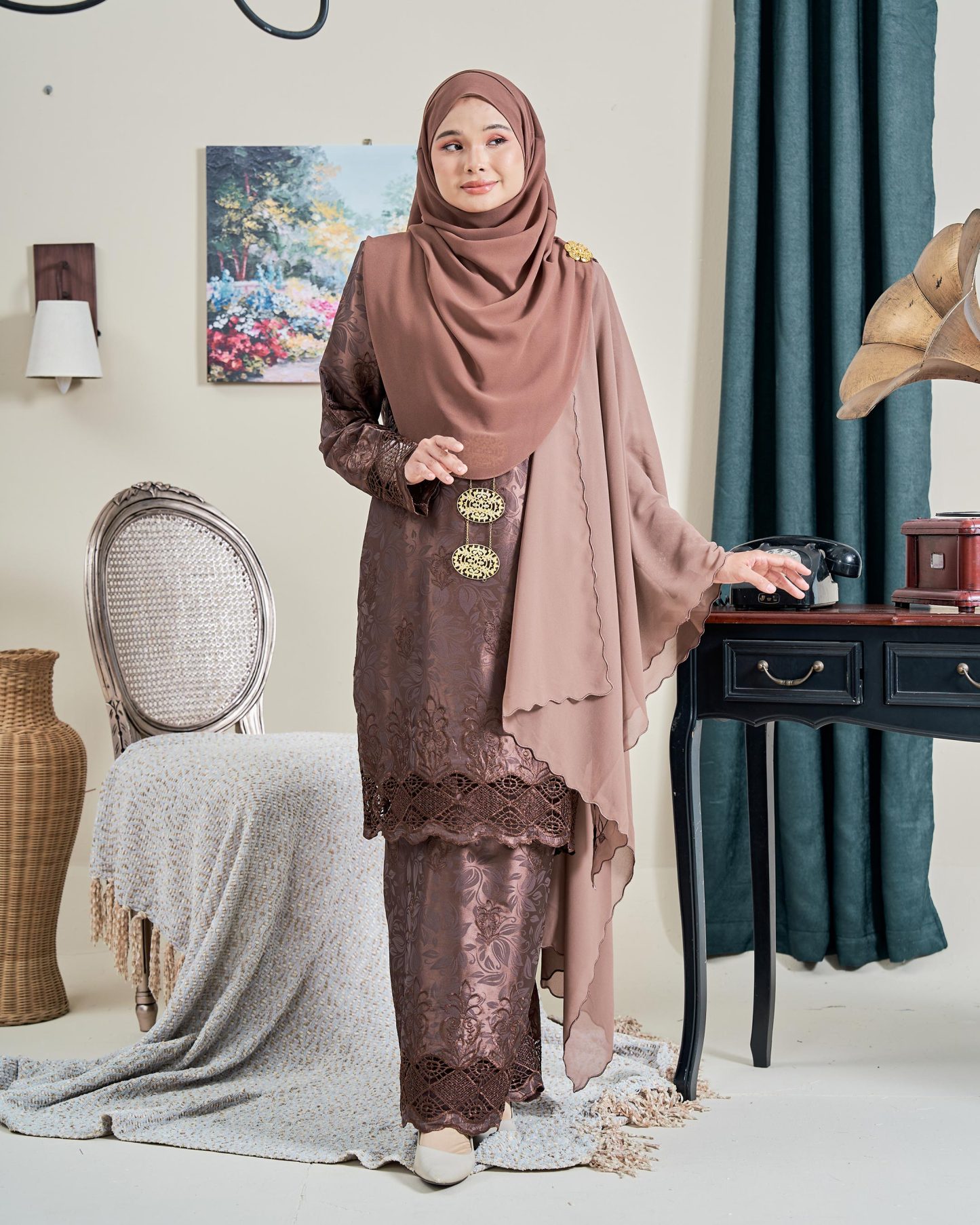 Baju Kurung Sulam Jacquard Akira - Coffee Brown
