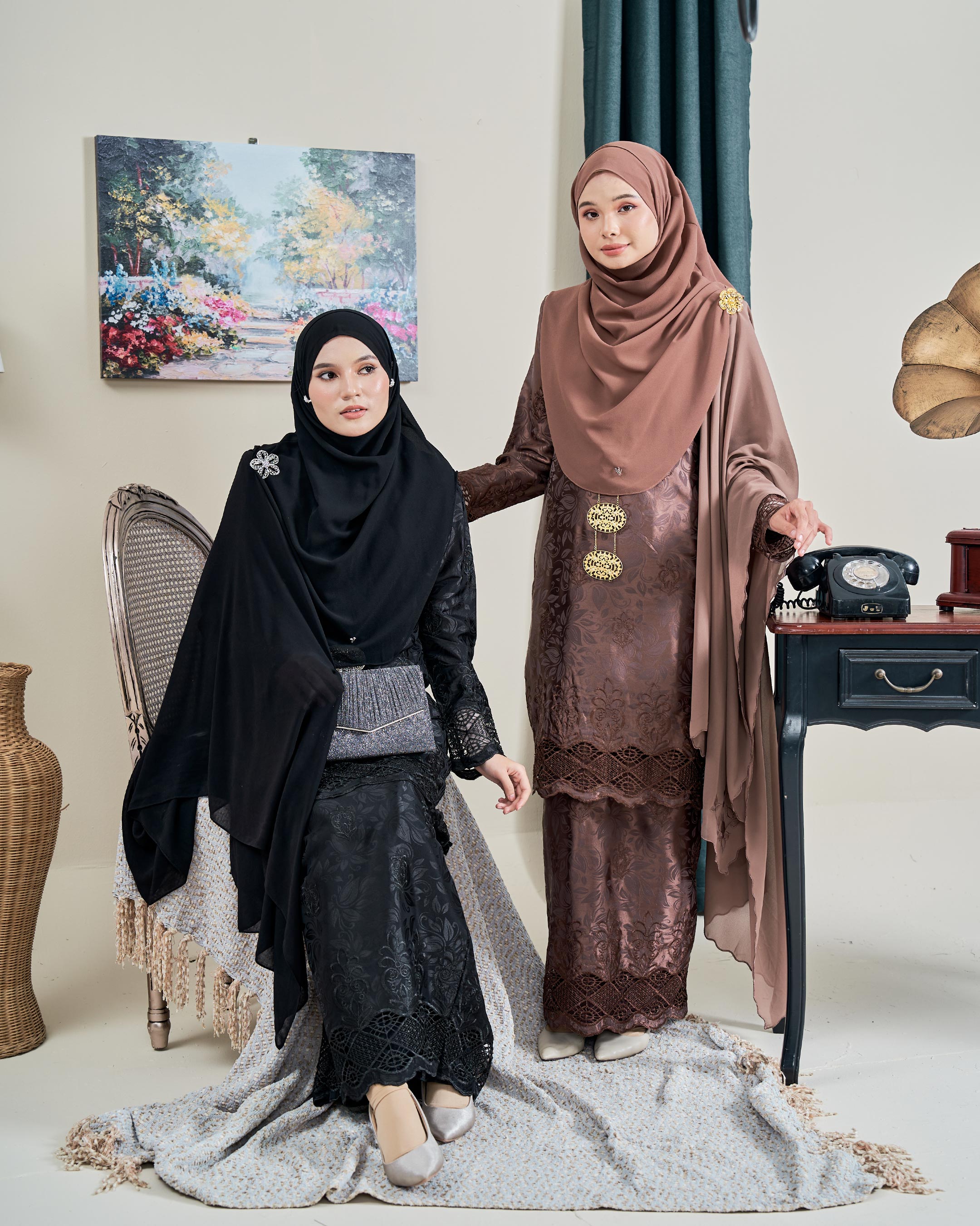 Baju Kurung Sulam Jacquard Akira - Burn Orange