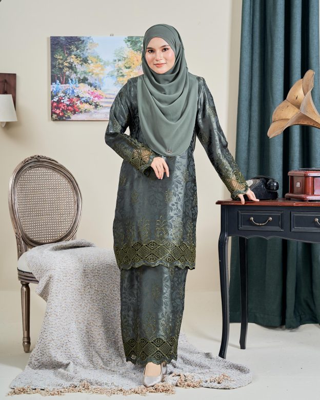 Baju Kurung Sulam Jacquard Akira - Dark Moss