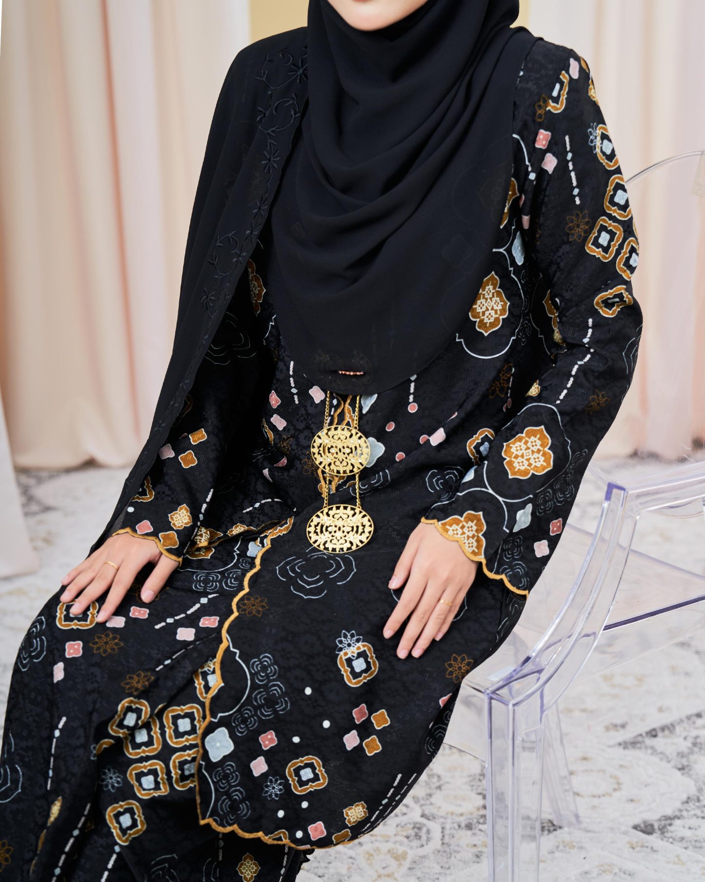 Baju Kebarung Sulam Batik Amaya - Wonder Black