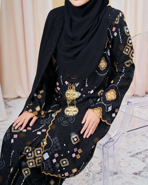 Baju Kebarung Sulam Batik Amaya - Wonder Black
