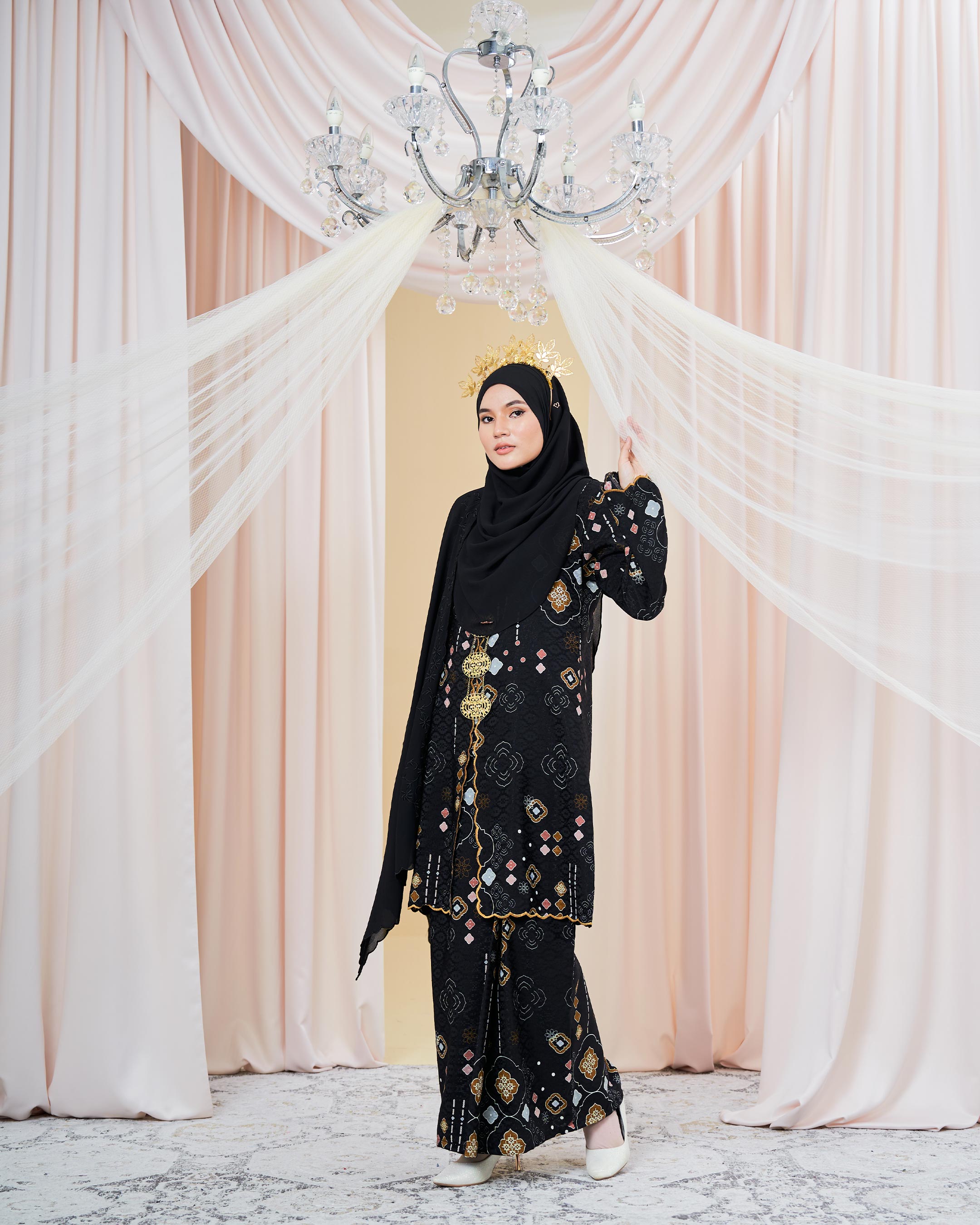 Baju Kebarung Sulam Batik Amaya - Wonder Black