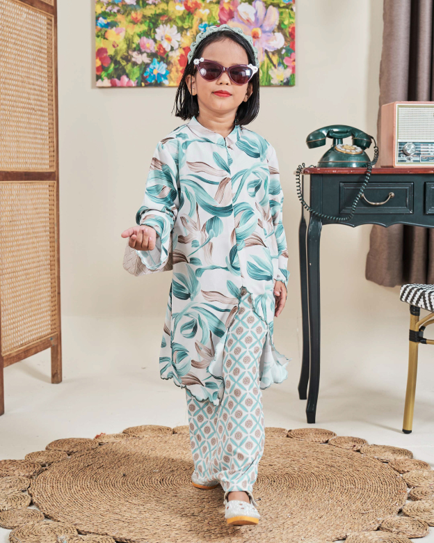 Baju Kurung Sulam Diamante Amia Kids - Jade Green