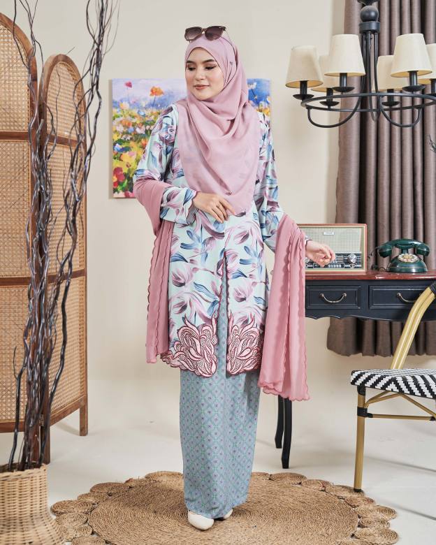 Baju Kurung Sulam Diamante Amia - Tea Minty