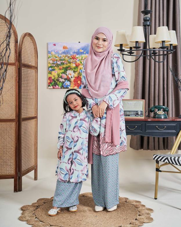 Baju Kurung Sulam Diamante Amia - Tea Minty