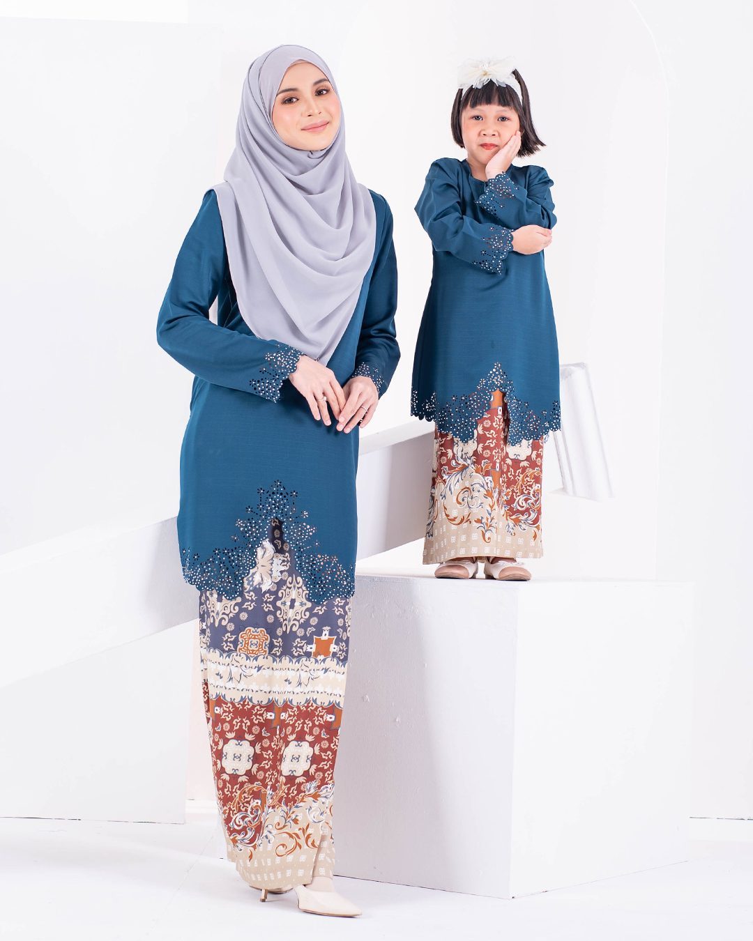 Baju Kebarung Lasercut Areena Kids - Imperial Blue