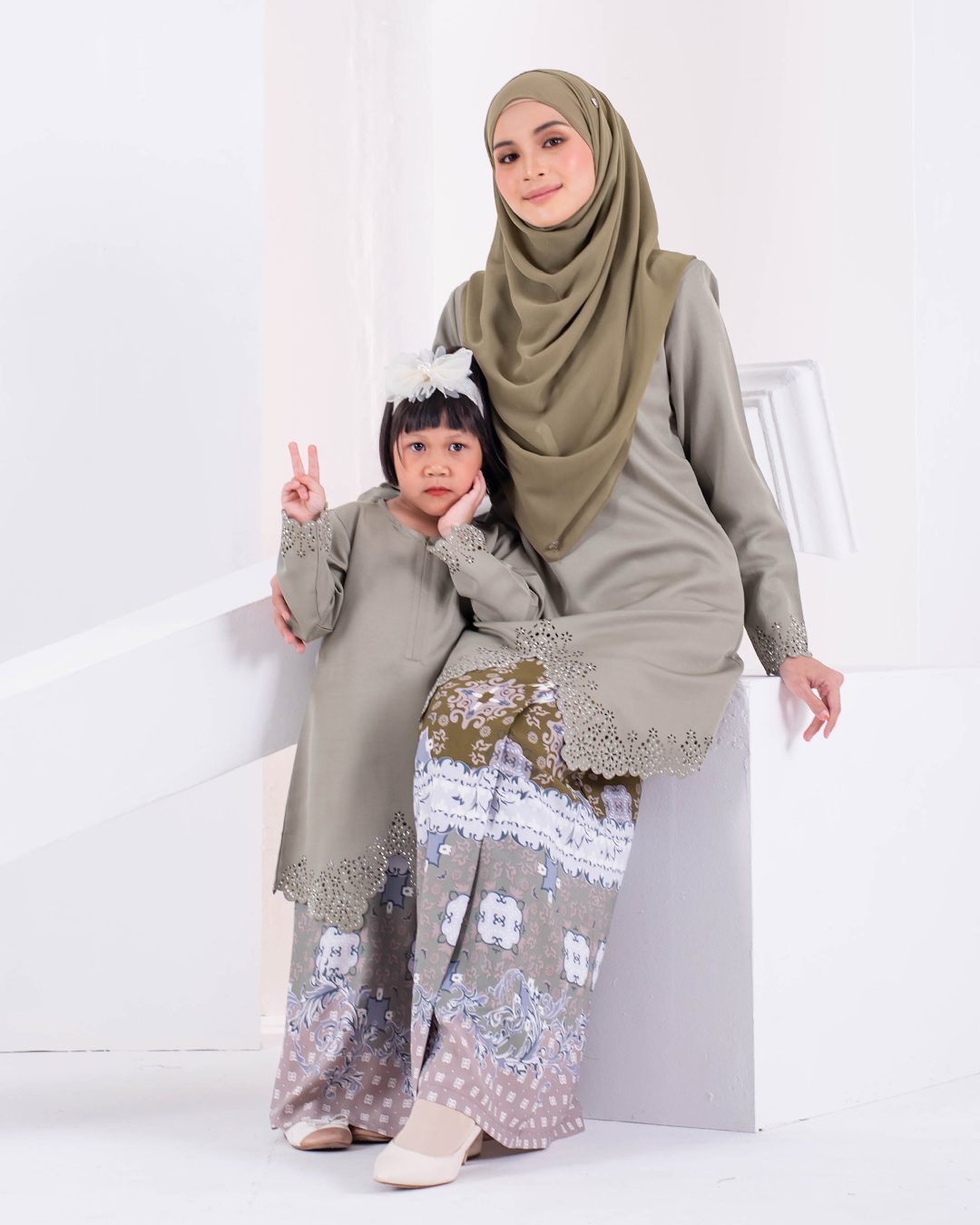 Baju Kebarung Lasercut Areena Kids - Lyon Army