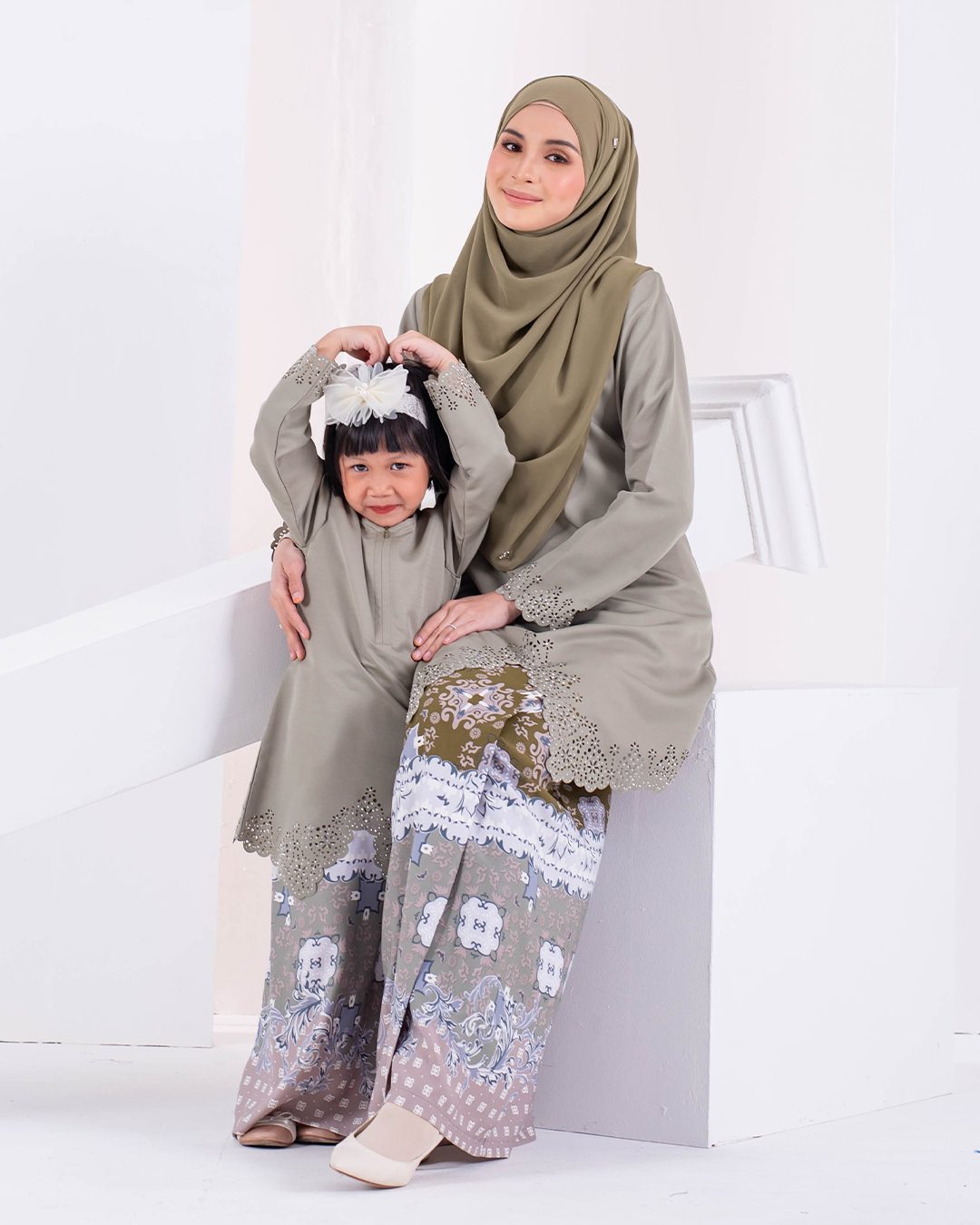 Baju Kebarung Lasercut Areena Kids - Lyon Army