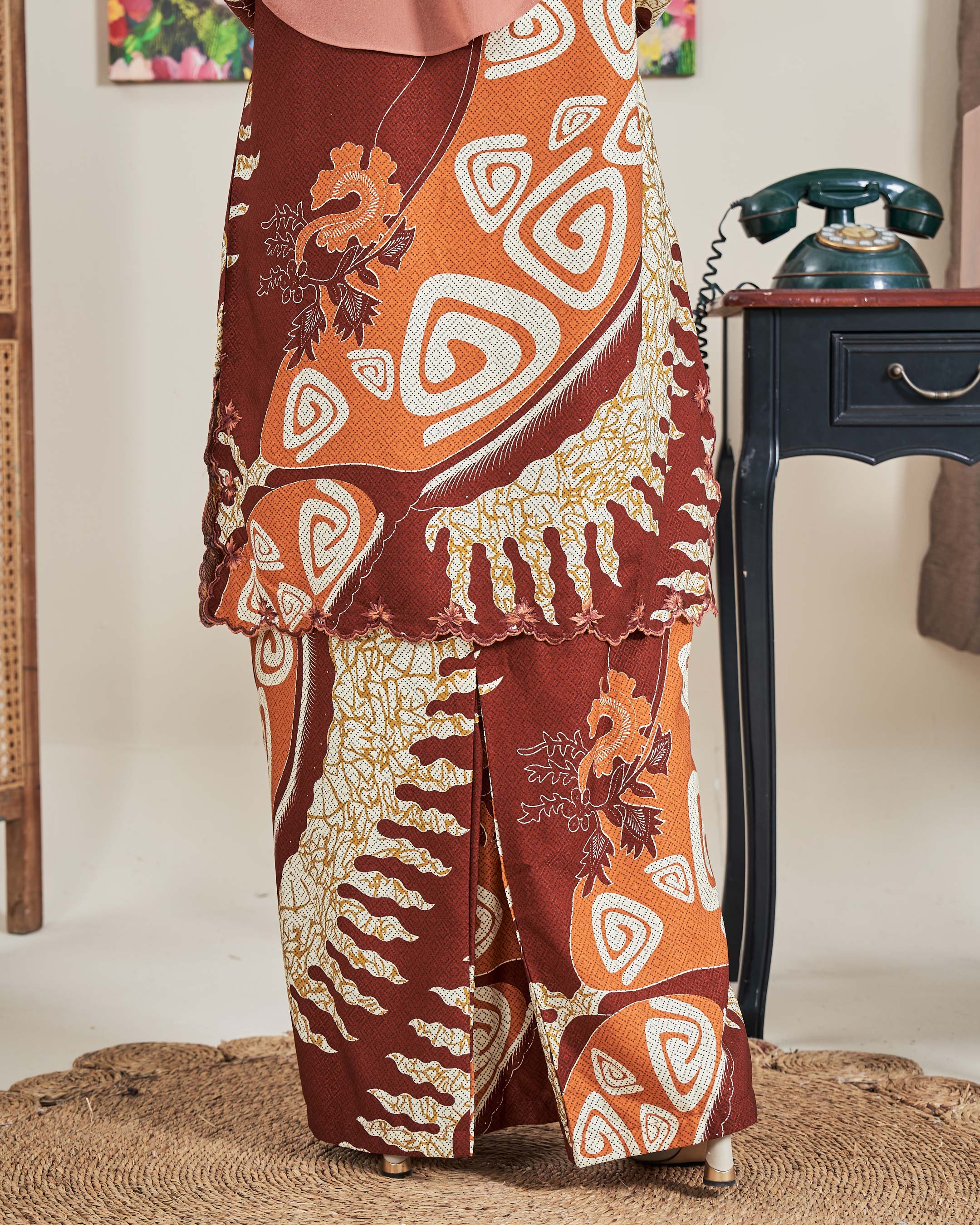 Baju Kurung Sulam Batik Ashalee - Dewi Brick Orange