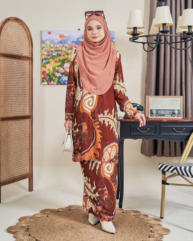 Baju Kurung Sulam Batik Ashalee - Dewi Brick Orange