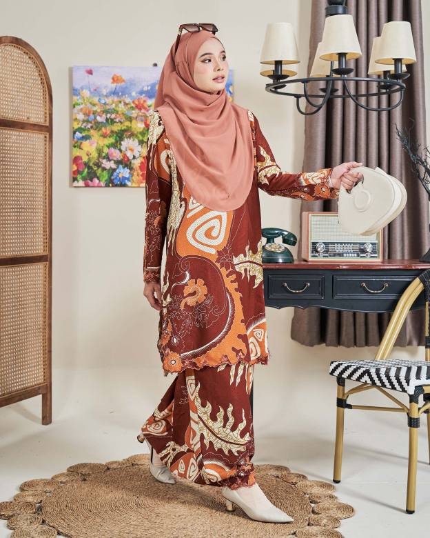 Baju Kurung Sulam Batik Ashalee - Dewi Brick Orange