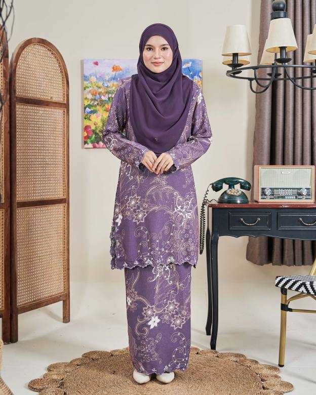 Baju Kurung Sulam Batik Ashalee - Kasturi Iris