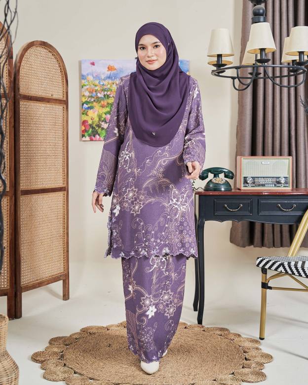 Baju Kurung Sulam Batik Ashalee - Kasturi Iris