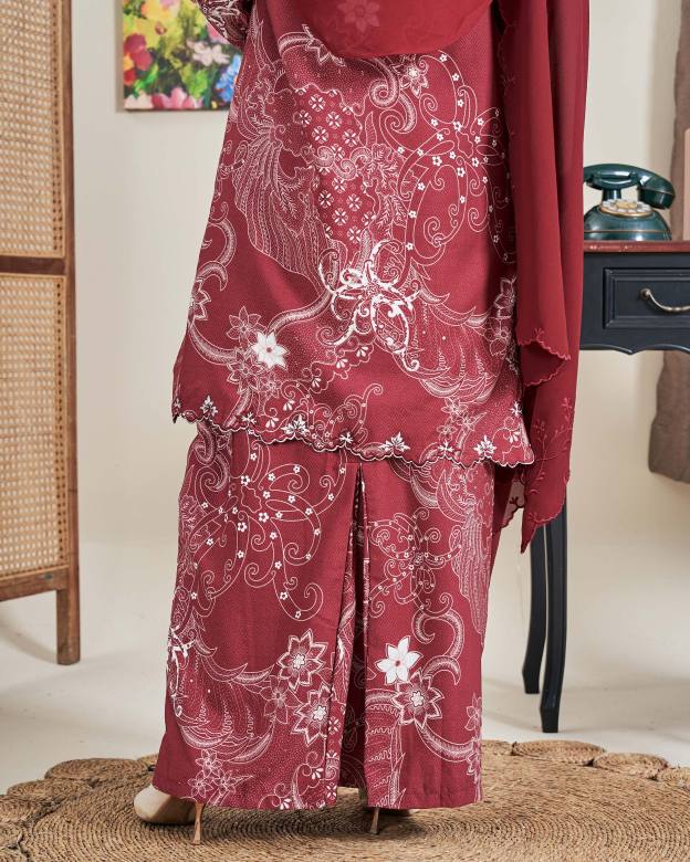 Baju Kurung Sulam Batik Ashalee - Kasturi Maroon