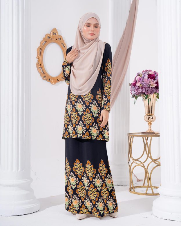 Baju Kurung Batik Moden Sultanah 