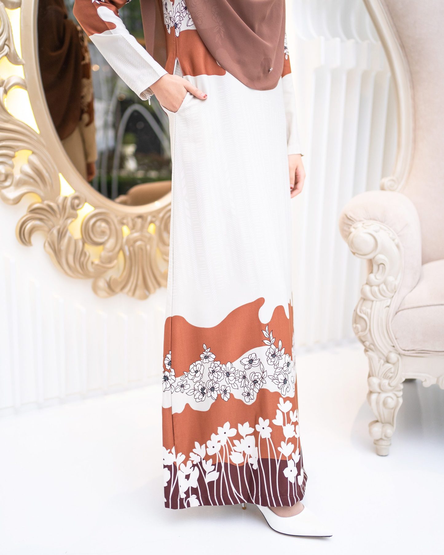 Abaya Rayyan - Caramel Brown