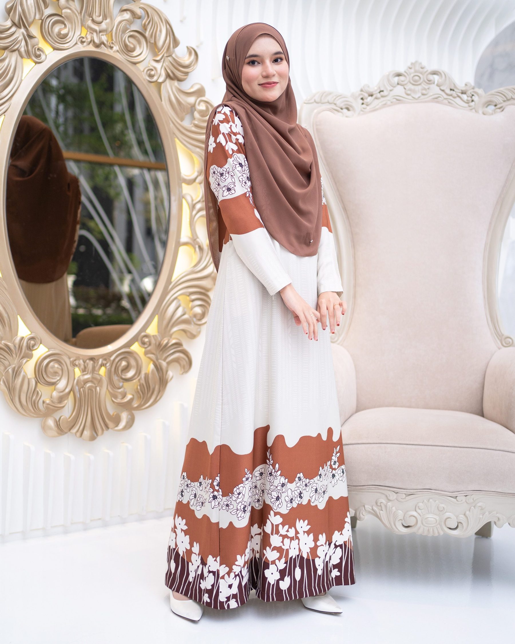 Abaya Rayyan - Caramel Brown