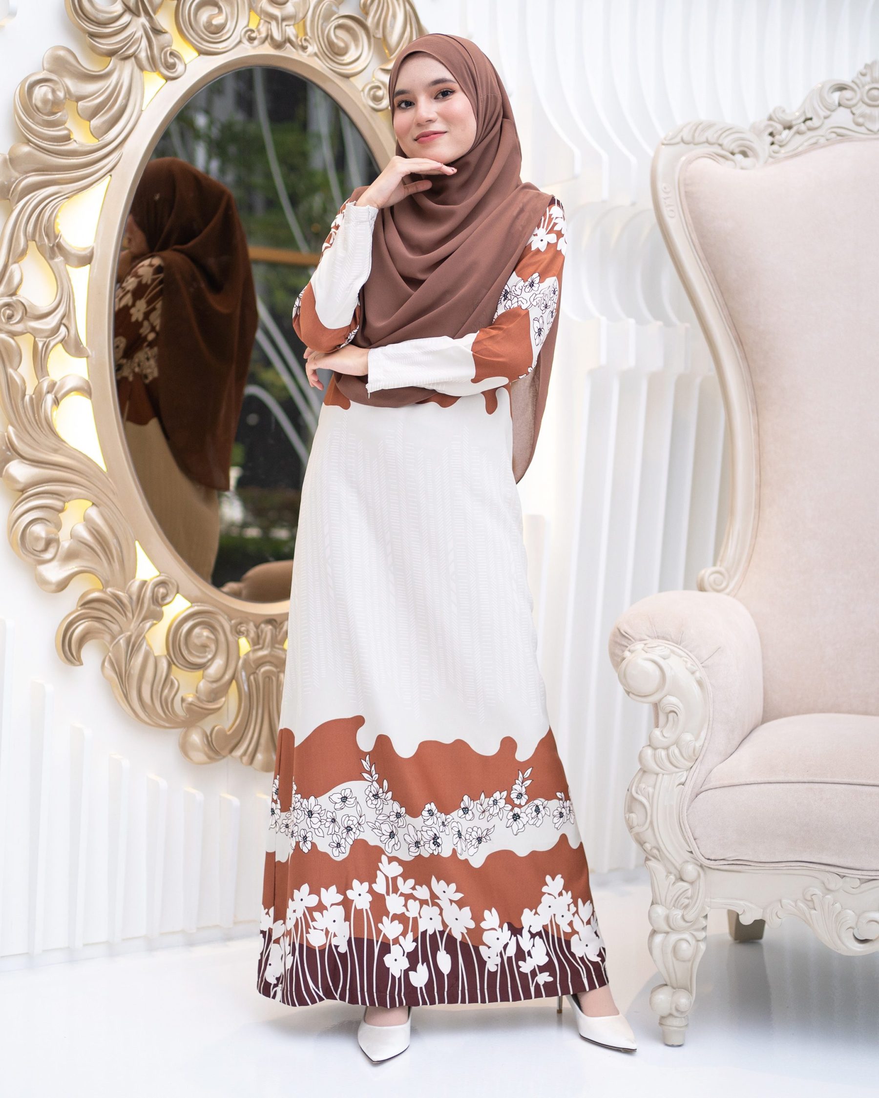 Abaya Rayyan - Caramel Brown