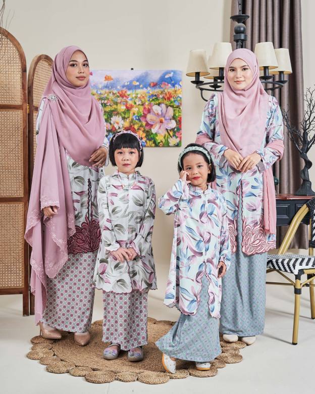 Baju Kurung Sulam Diamante Amia Kids - Mystic Pink