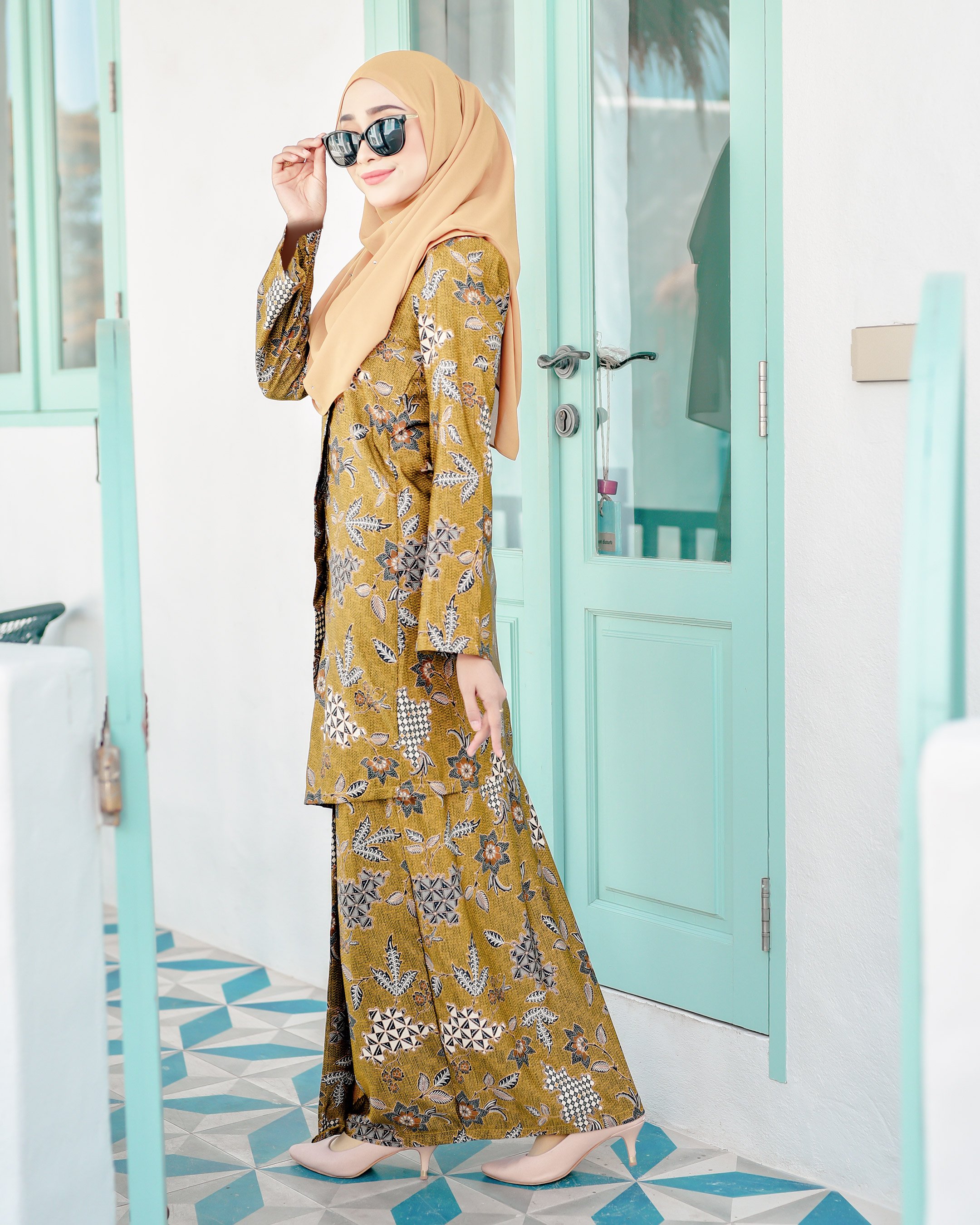 Baju Kebarung Batik Dobby Aima - Biscotti Gold