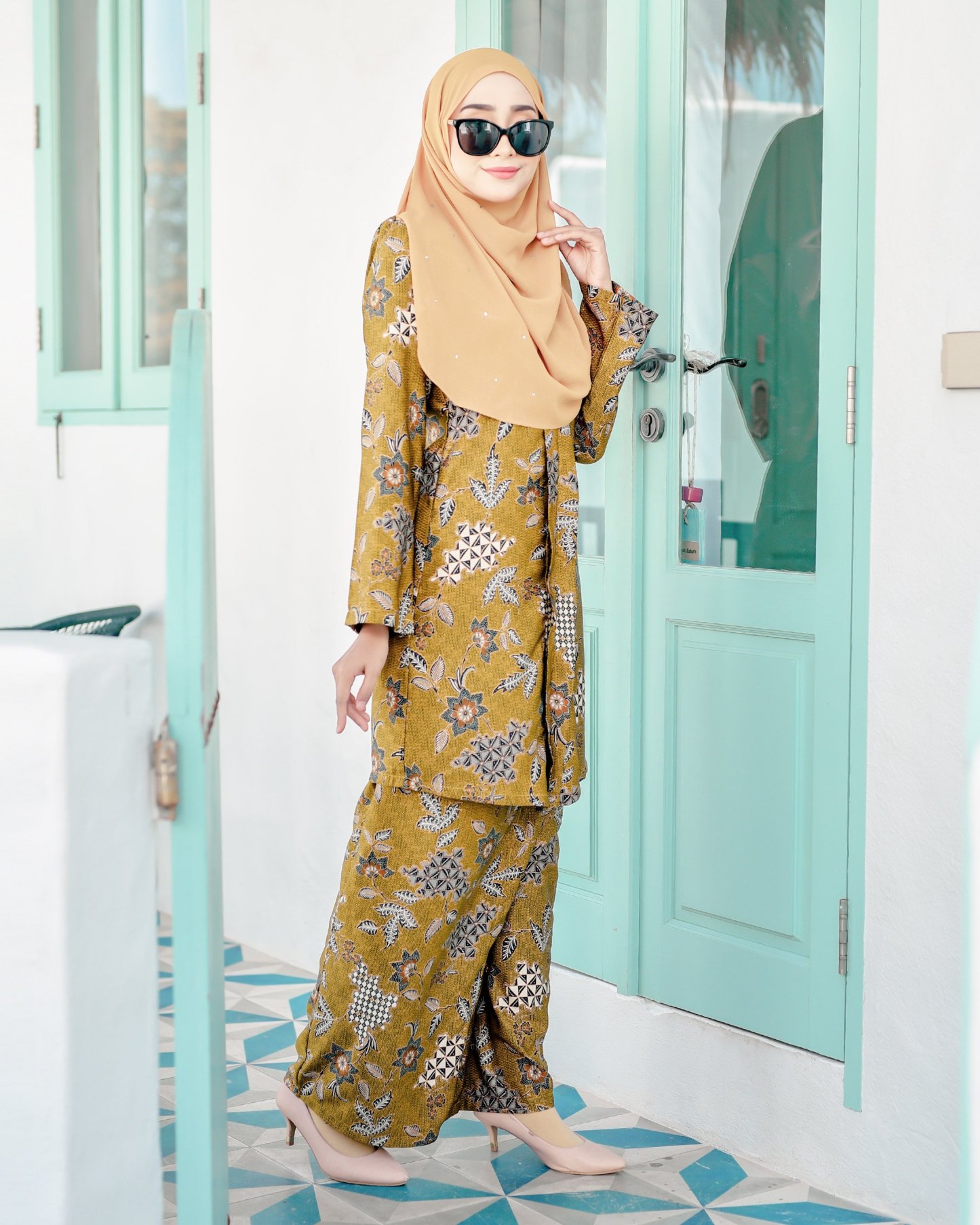 Baju Kebarung Batik Dobby Aima - Biscotti Gold