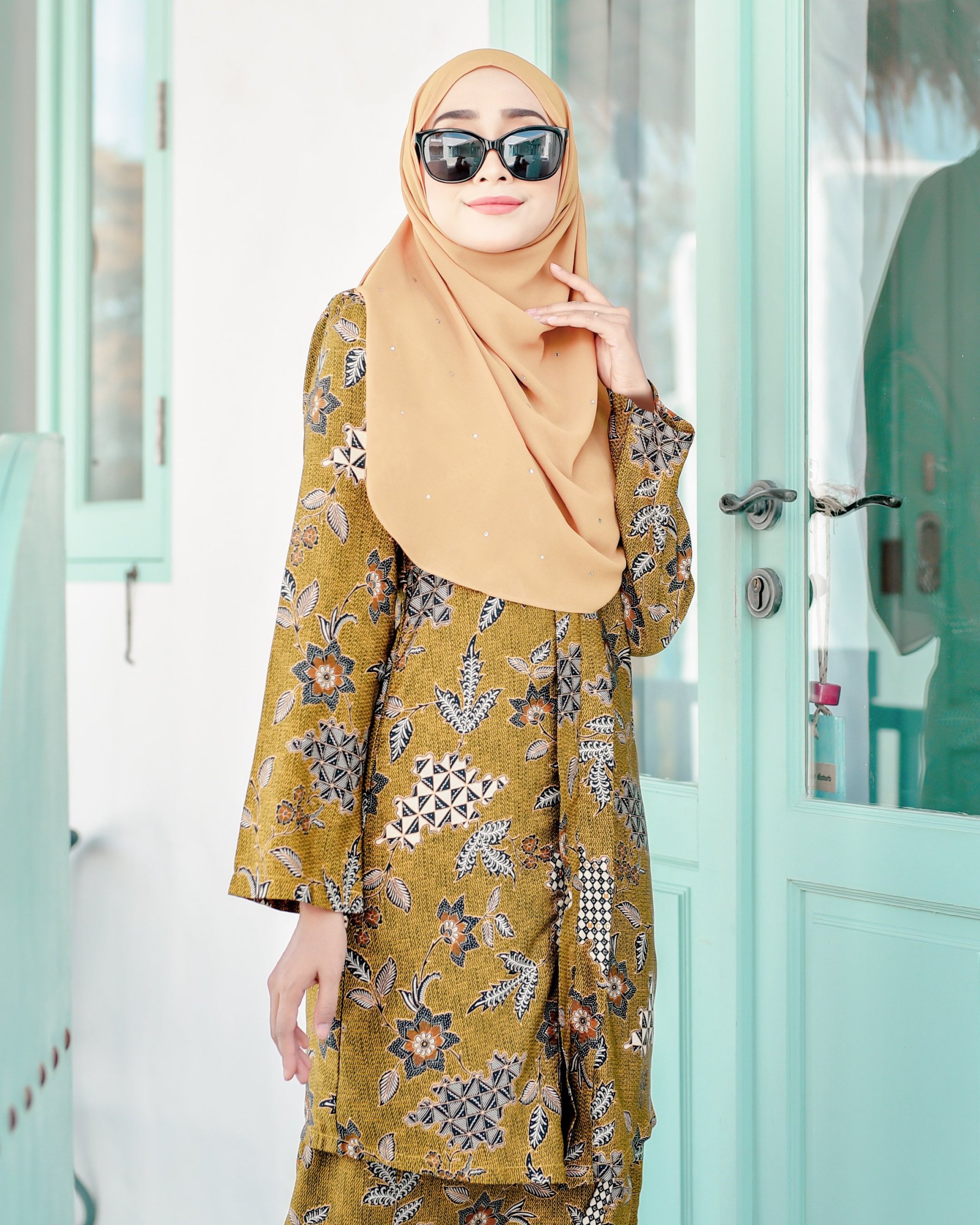 Baju Kebarung Batik Dobby Aima - Biscotti Gold