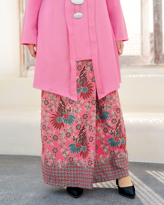 Baju Kebarung Batik Kota Bharu Afreen - Bliss Pink