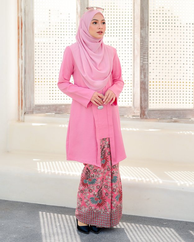 Baju Kebarung Batik Kota Bharu Afreen - Bliss Pink