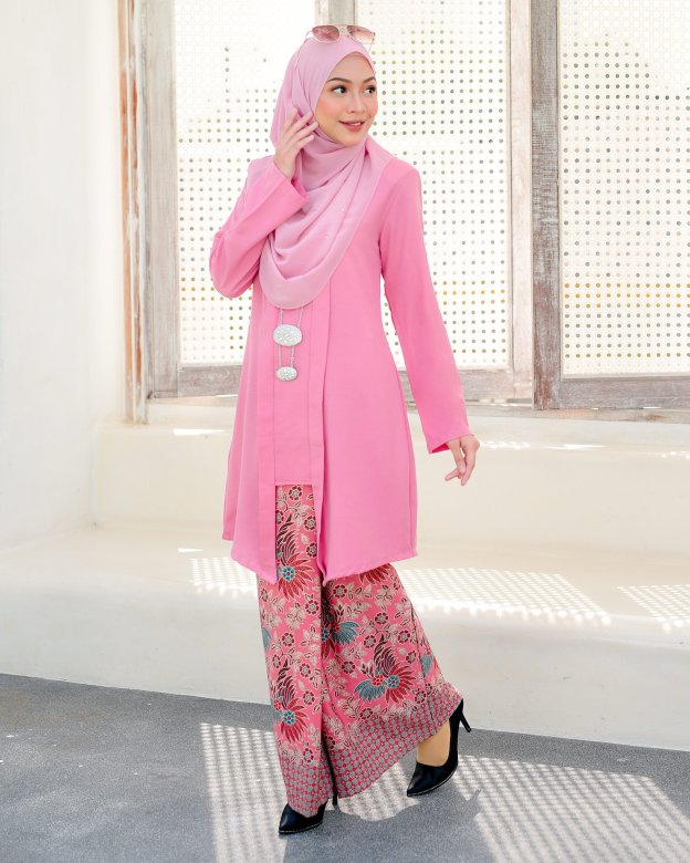 Baju Kebarung Batik Kota Bharu Afreen - Bliss Pink