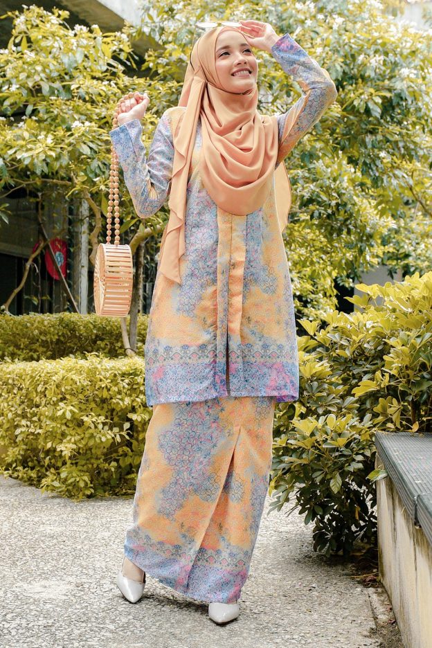 Baju Kebarung Batik Nafisa - Banana Yellow