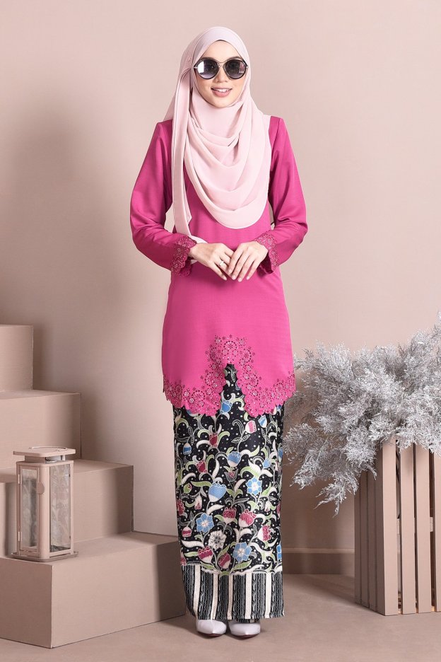 Baju Kebarung Batik Moden Lasercut Nadim - Pink