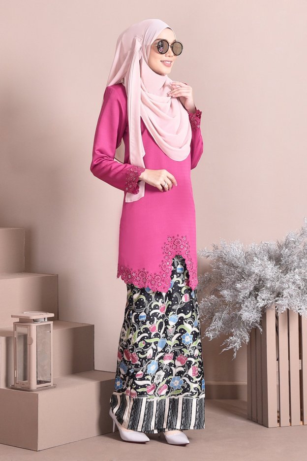 Baju Kebarung Batik Moden Lasercut Nadim - Pink