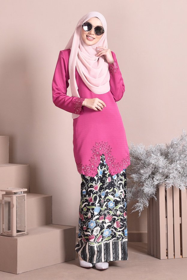 Baju Kebarung Batik Moden Lasercut Nadim - Pink