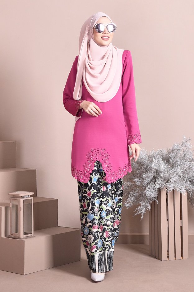 Baju Kebarung Batik Moden Lasercut Nadim - Pink