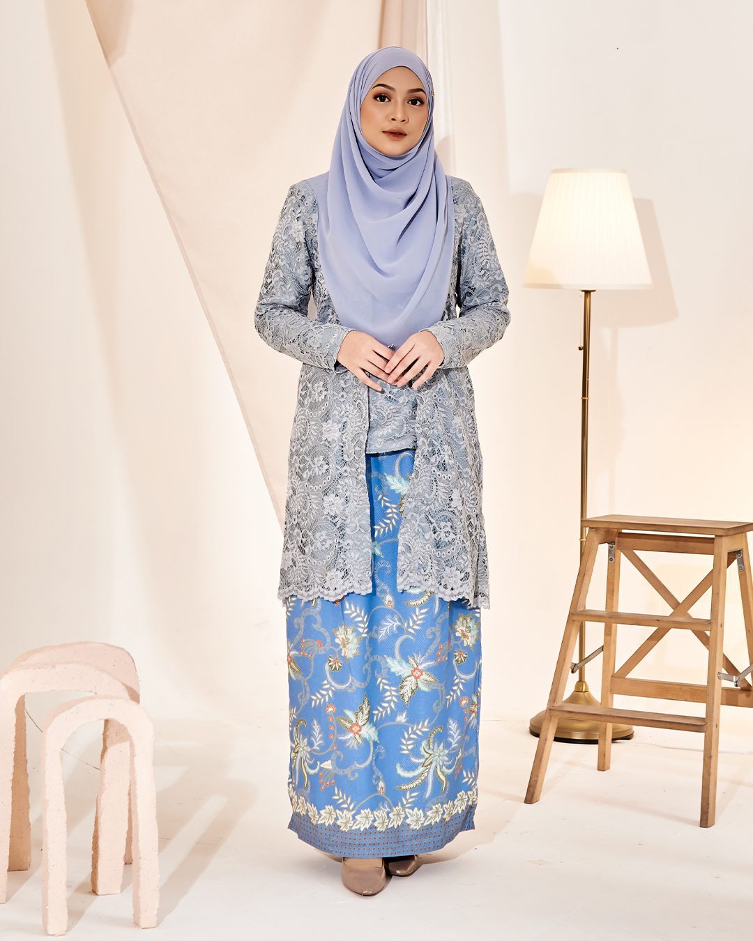 Baju Kebaya Batik Lace Estela - Powder Blue