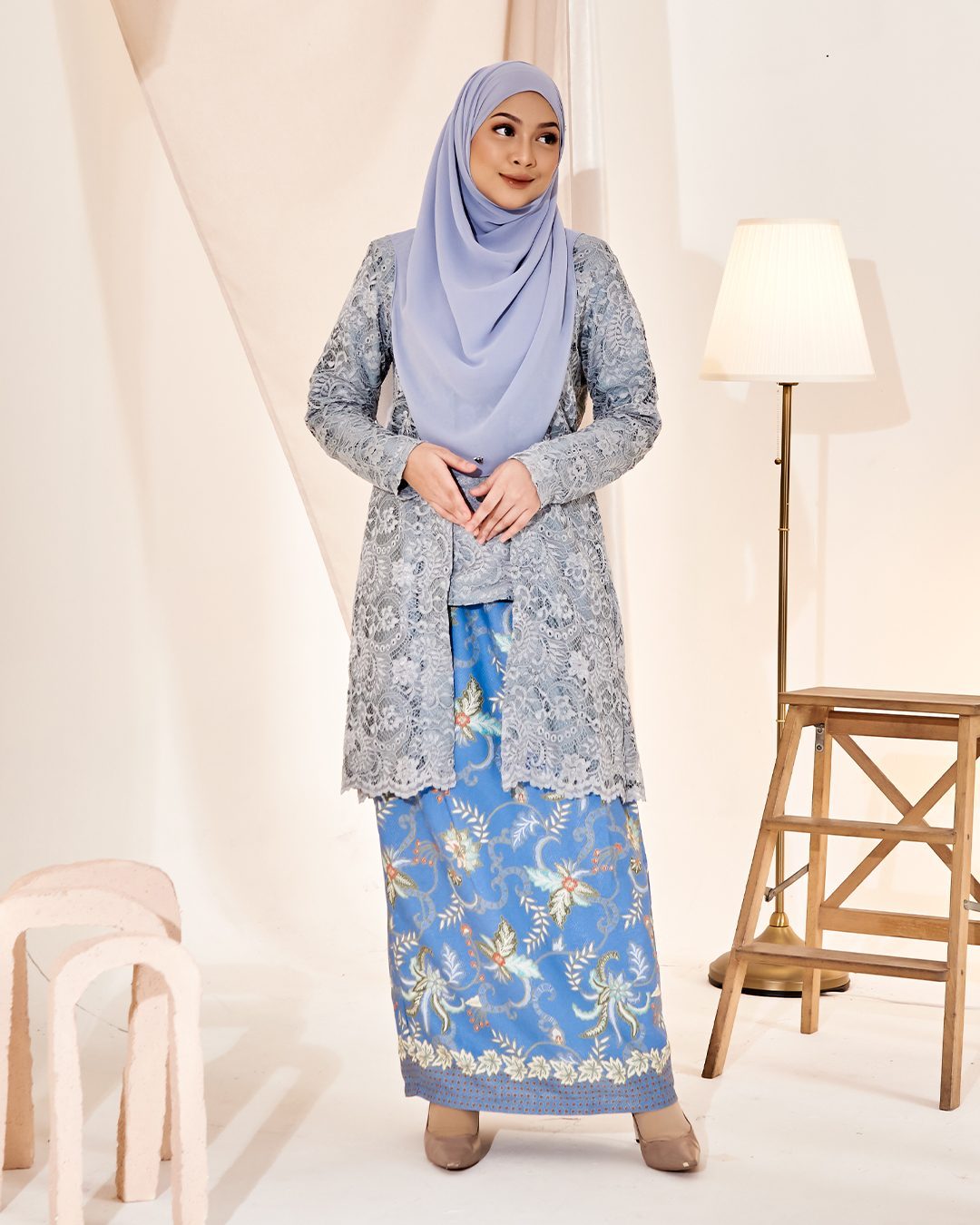Baju Kebaya Batik Lace Estela - Powder Blue