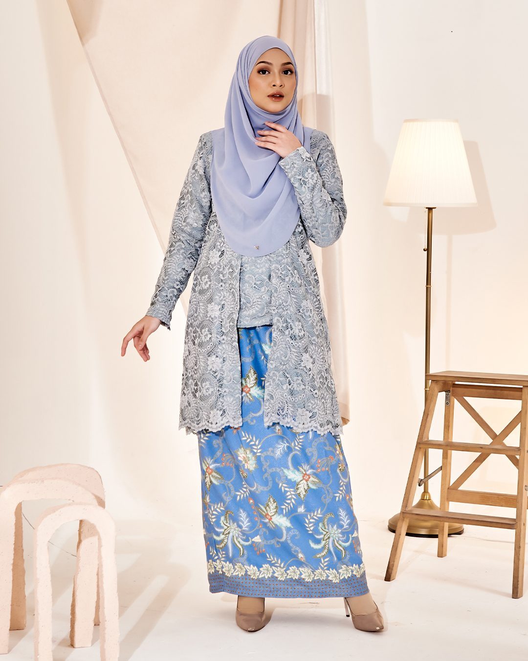 Baju Kebaya Batik Lace Estela - Powder Blue