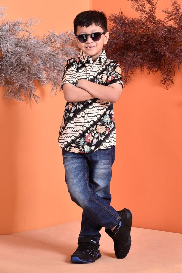 Baju Kemeja Batik Aramis Kids - Black