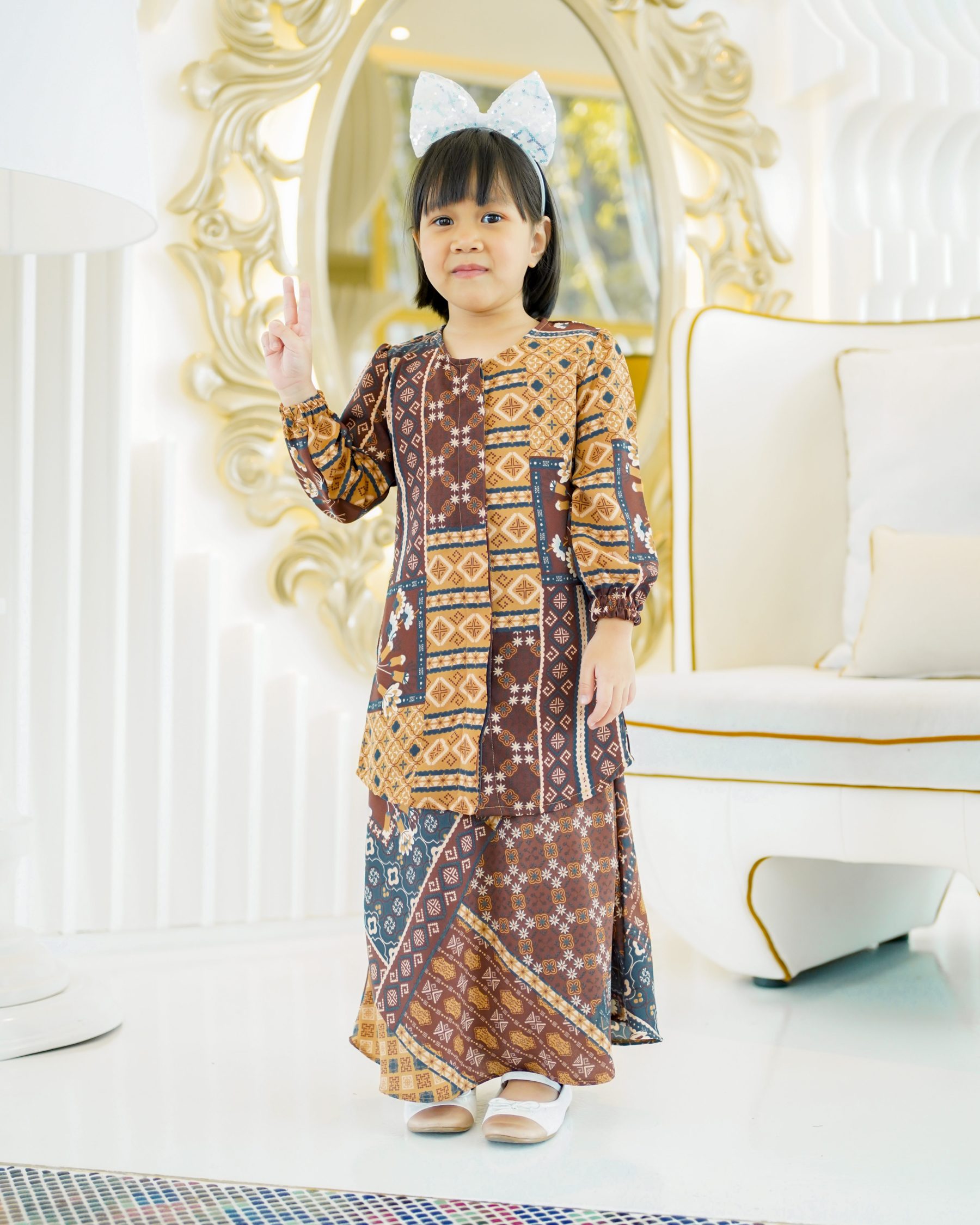 Baju Kurung Anenia Kids - Wood Brown