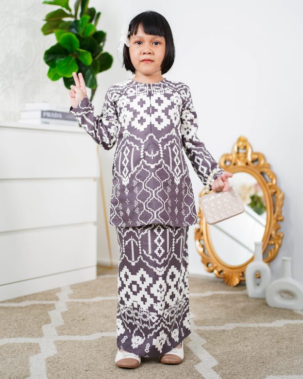 Baju Kurung Moden Anisha Kids - Deep Purple