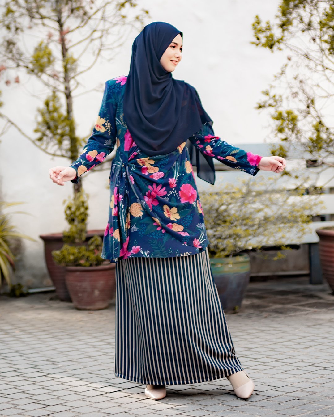Baju Kurung Aurorai - Navy Blue
