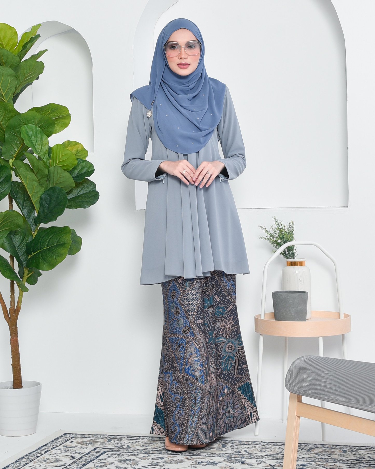 Baju Kurung Barbie Batik Aimi - Eagle Grey