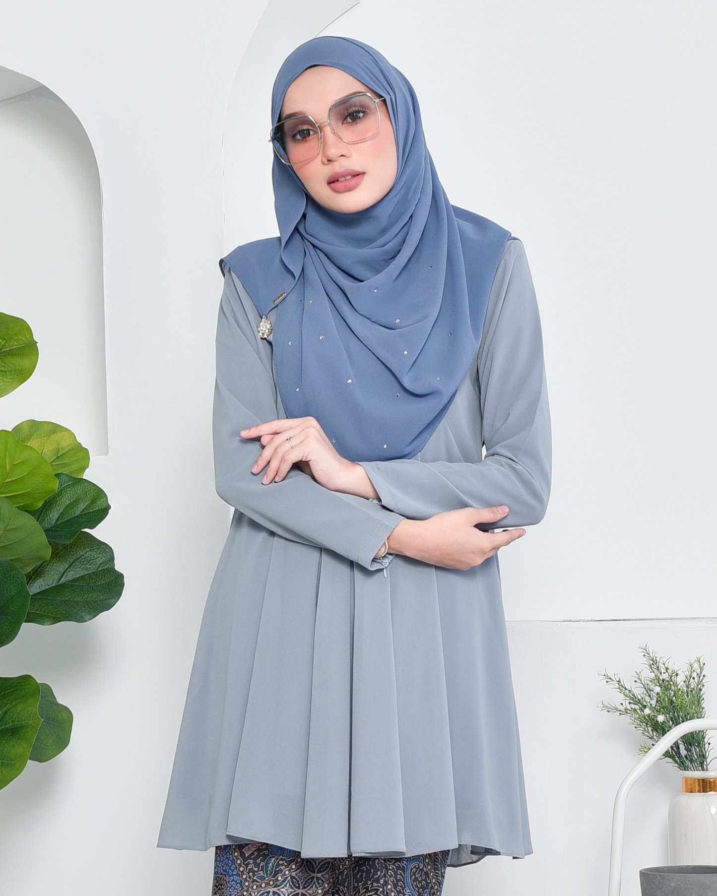 Baju Kurung Barbie Batik Aimi - Eagle Grey