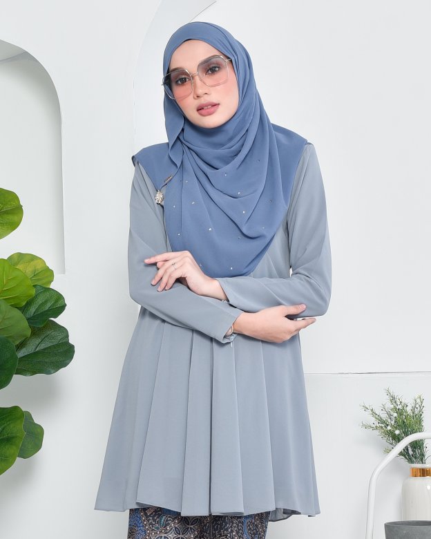Baju Kurung Barbie Batik Aimi - Eagle Grey
