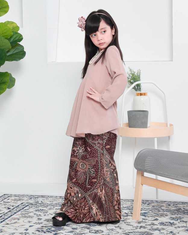Baju Kurung Barbie Batik Aimi Kids - Freezy Pink