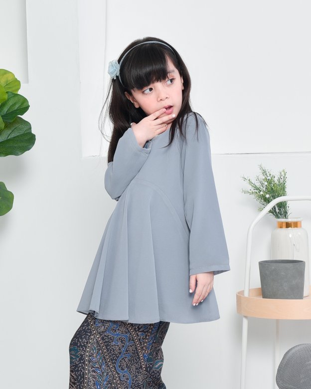 Baju Kurung Barbie Batik Aimi Kids - Eagle Grey