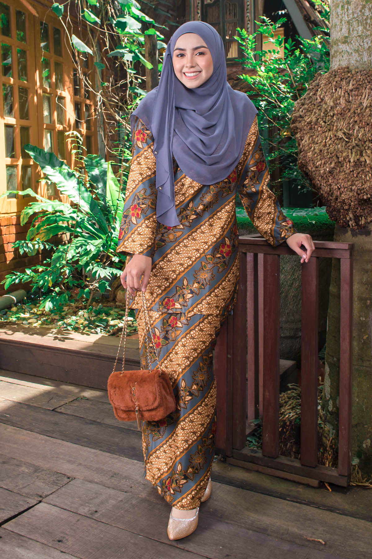 Baju Kurung Batik Aria - Silver