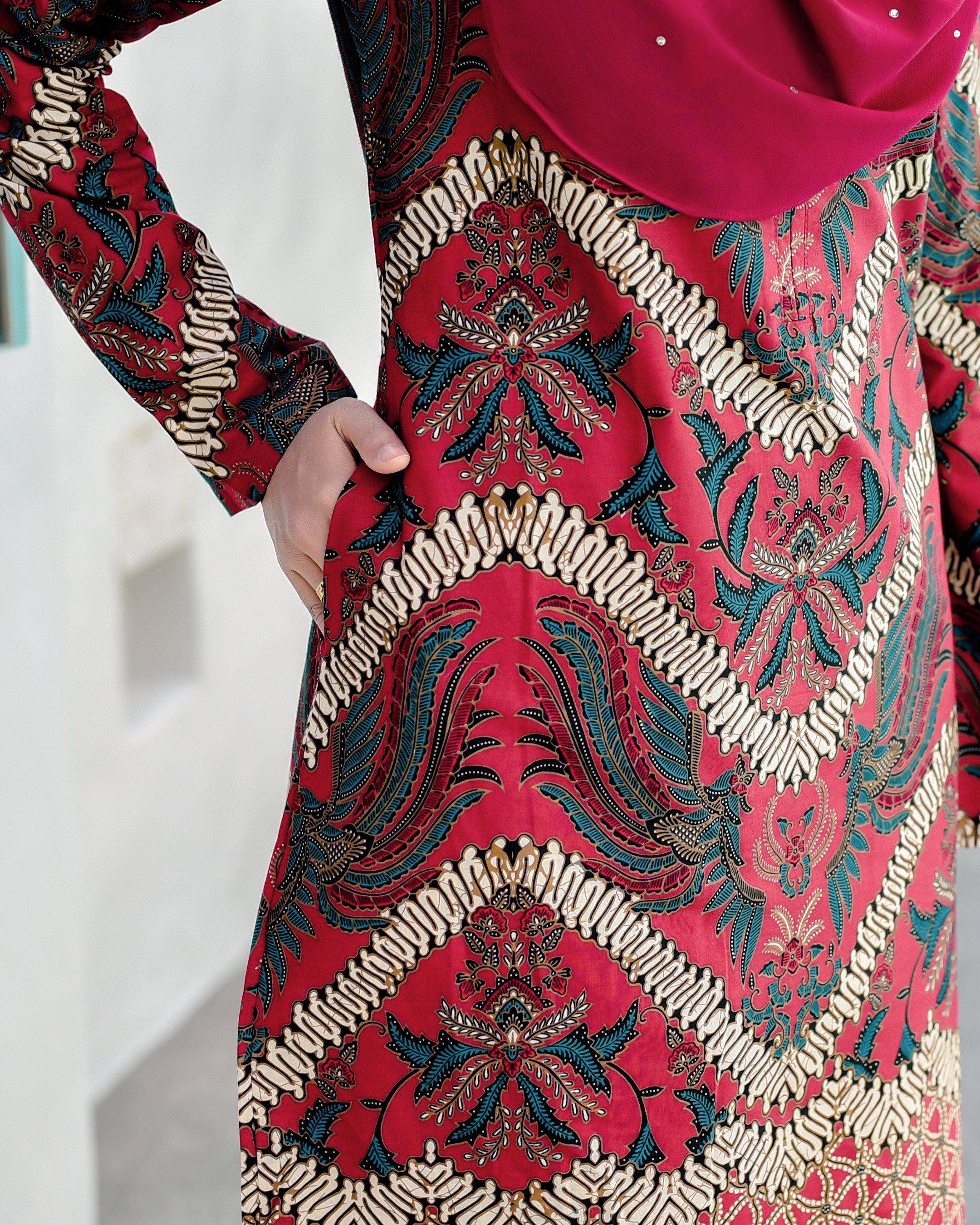 Baju Kurung Batik Cotton Afzan - Cherry Red